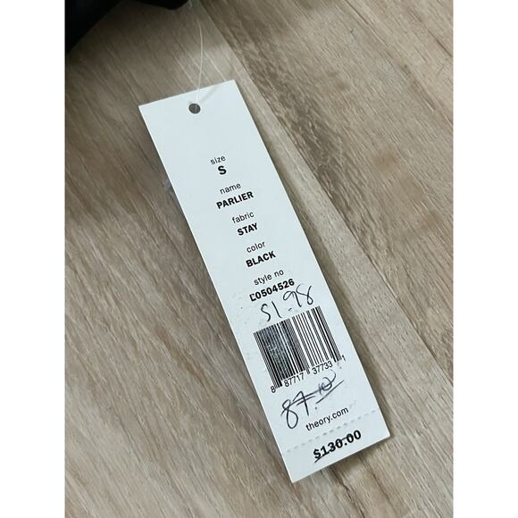 Theory NWT Sleeveless Twist Wrap Style Silk Black Top Sz S Reg $130 Career - Picture 7 of 7